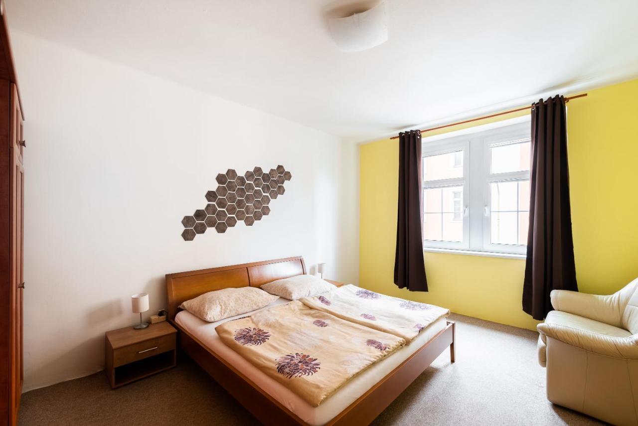 Lena Apartment דצ'ין מראה חיצוני תמונה