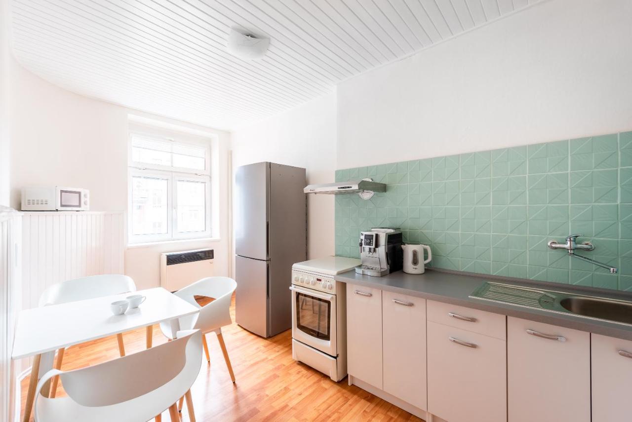 Lena Apartment דצ'ין מראה חיצוני תמונה